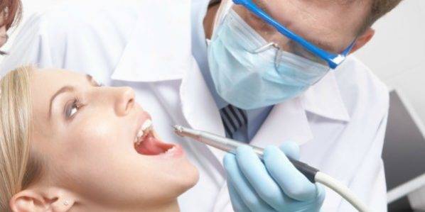 Tratamientos dentales Valencia – Clínica con experiencia