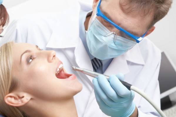Tratamientos dentales Valencia – Clínica con experiencia