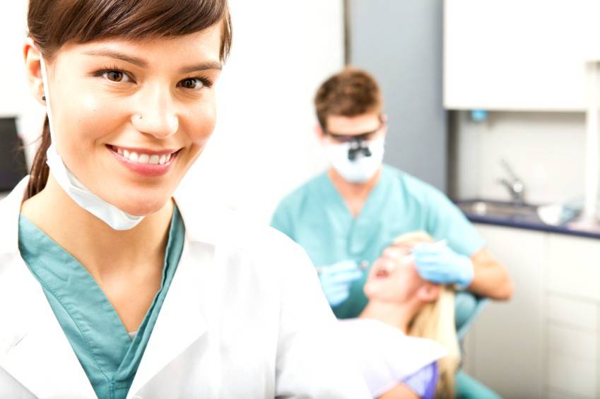 Dentistas Valencia profesionales - Dentistas con experiencia